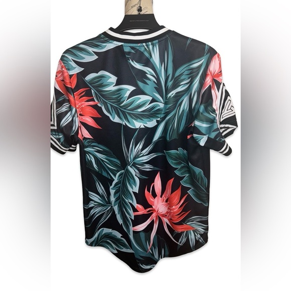 Black Pyramid Tropical Leaf Men's Jersey - Picture 2 of 6
